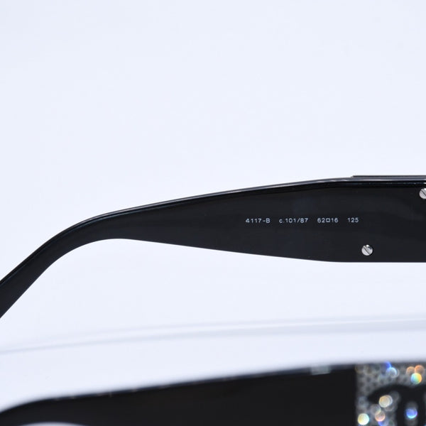 Mint condition CHANEL rimless sunglasses with side rhinestones, square frame, and Coco Mark, black frame, 4117-B 62◻16 125 Used 4a004031