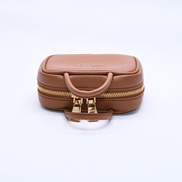Very good condition MIU MIU Beau Leather Micro Bag Brown Mini Pouch Mini Back Charm Leather 5NR036 Gold Hardware Used 4a003988
