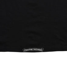 Load image into Gallery viewer, 極美品 CHROME HEARTS クロムハーツ ダガーポケットTシャツ Black ブラック Silver シルバー サイズS 中古 4a003991