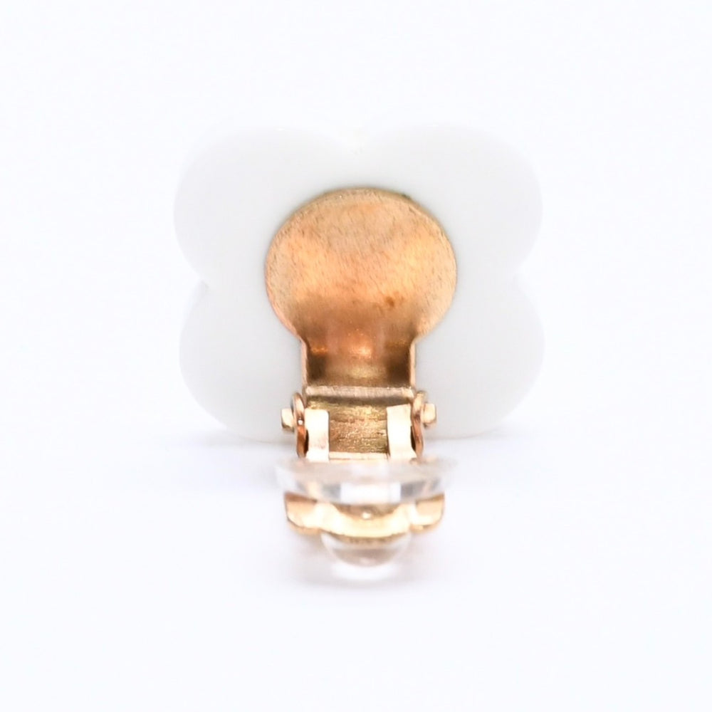 CHANEL Cocomark earrings Weight approx. 4.19g 02P stamp Flower motif Camellia White Black Resin Good Condition Used 4a003126