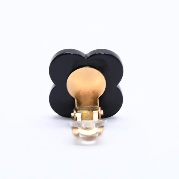 CHANEL シャネル ココマーク イヤリング 重量約4.19g 02P刻印 フラワーモチーフ カメリア ホワイト ブラック 樹脂系 美品 中古 4a003127