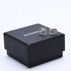 極美品 CHANEL シャネル ココマーク ピアス 重量約2.09g B18P刻印 メタル ラインストーン シルバー ブラック クリア 両耳用 中古 4a003142