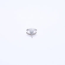 画像をギャラリービューアに読み込む, 極美品 CHANEL シャネル ココマーク ピアス 重量約2.09g B18P刻印 メタル ラインストーン シルバー ブラック クリア 両耳用 中古 4a003142