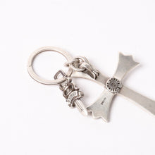 画像をギャラリービューアに読み込む, 極美品 CHROME HEARTS クロムハーツ CH CRS LG &amp; No5 DGGR ラージクロス ダガー キーリング 重量約50.5g 中古 4a004092