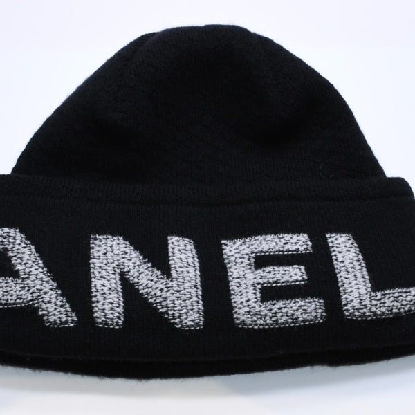 Like new CHANEL Beanie Knit Cap Free Size Black White Wool Cashmere A$AP Bari worn model Used 4a003579
