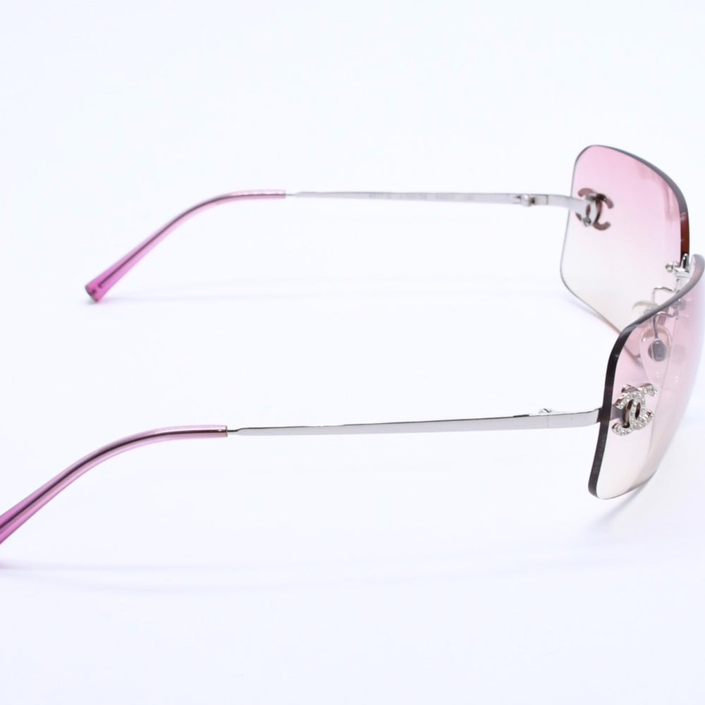 Mint condition CHANEL sunglasses 4017-D rhinestone pink silver 62◻17 120 Used 4a003999
