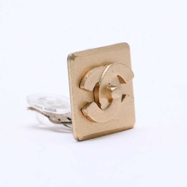 極美品 CHANEL シャネル ココマーク イヤリング 重量約9.13g 02A刻印 ターンロック ゴールド メッキ GP 両耳用 中古 4a003124