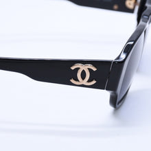 画像をギャラリービューアに読み込む, CHANEL シャネル サングラス アイウェア 01452 94305 ココマーク アセテート プラスチック ブラック 美品 中古 4a004028