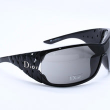 画像をギャラリービューアに読み込む, 極美品 Christian Dior クリスチャンディオール DIOR RIBBON サングラス アイウェア D28M8 サイズ110 ブラック 中古 4a004140