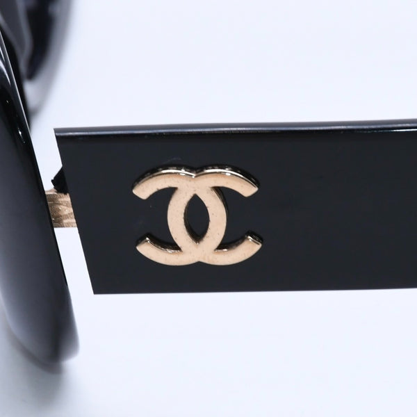 CHANEL シャネル オーバル サングラス アイウェア 01947 94305 ココマーク ロゴ ブラック ホワイト 美品 中古 4a004025