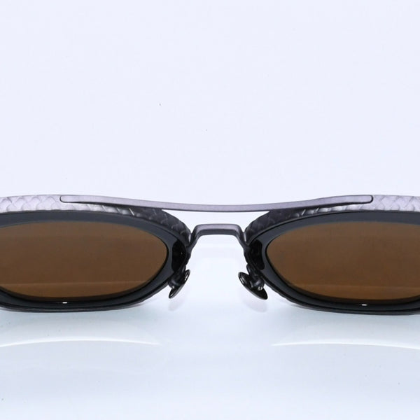 極美品 BOTTEGA VENETA ボッテガヴェネタ Sunglasses サングラス ブラック BV0012S 50◻︎23 中古 4a004139