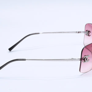Mint condition CHANEL sunglasses with rhinestones, model 4017-D, Coco Mark, size 62◻17 120 Pink Silver Temples Used 4a004041