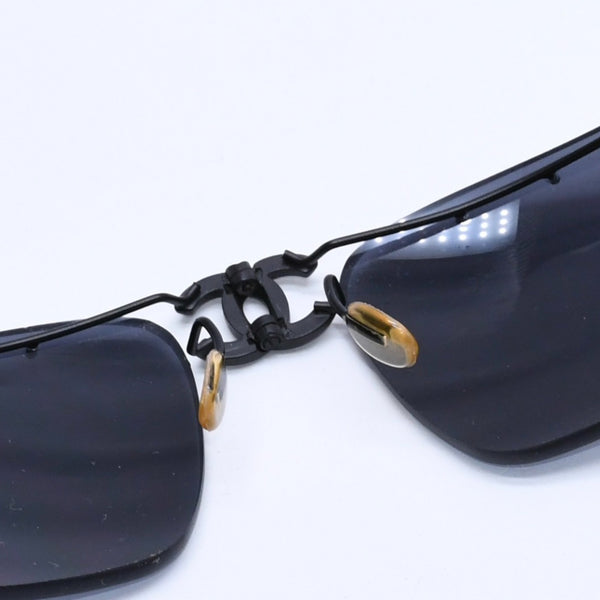 極美品 CHANEL シャネル リムレス 折りたたみ サングラス フロントココマーク 4032 63◻︎17 ブラックレンズ 中古 4a004049