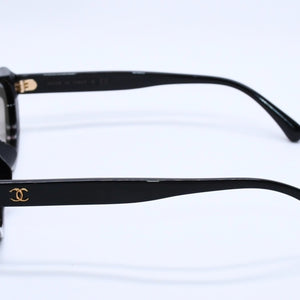 CHANEL Coco Mark Sunglasses with Mirror Lenses and Gold Hardware, 5416-A 57◻17 140 Excellent condition Used 4a004045