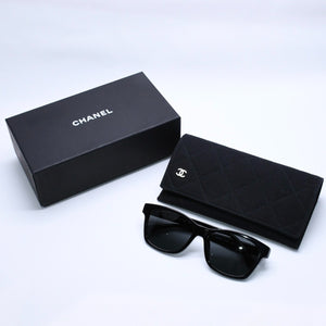 Very good condition CHANEL sunglasses eyewear 5484-A c.622/S4 size 54□17 140 here mark black used 4a004042