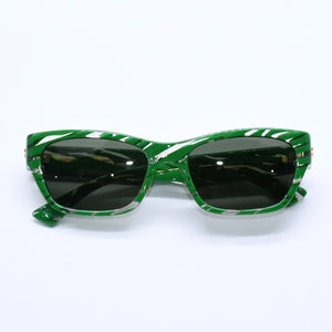 Like new condition BOTTEGA VENETA square sunglasses, green with gold hardware, BV1143S 55◻18 140 Used 4a004156