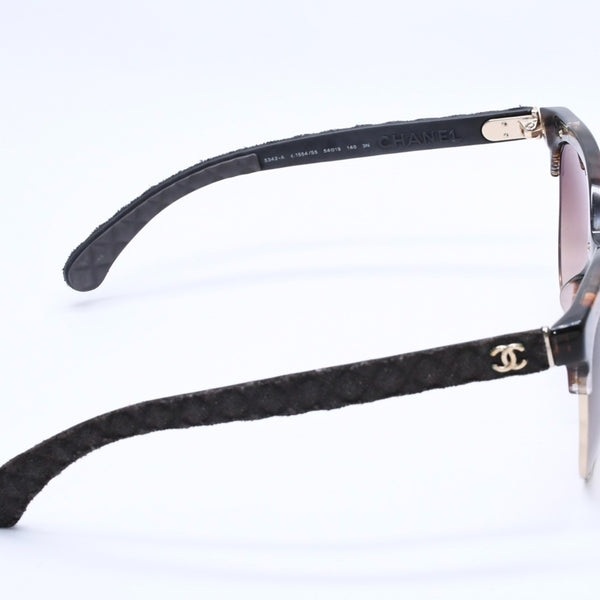 CHANEL シャネル サングラス アイウェア 5342-A c.1554/S5 サイズ54□19 140 ココマーク マトラッセテンプル 美品 中古 4a004034