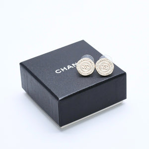 Very Good Condition CHANEL Earrings Coco Mark Coin Motif Gold Color Gold A16V Engraved Used 4a003873