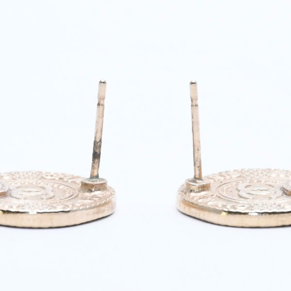 Very Good Condition CHANEL Earrings Coco Mark Coin Motif Gold Color Gold A16V Engraved Used 4a003873