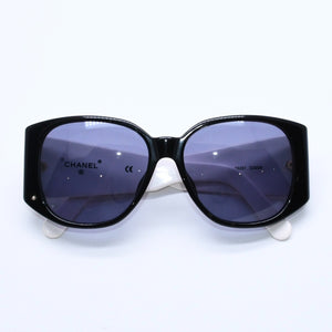 CHANEL Sunglasses Eyewear 05251 C0229 Coco Mark Side Logo Bicolor Black White Good Condition Used 4a004048