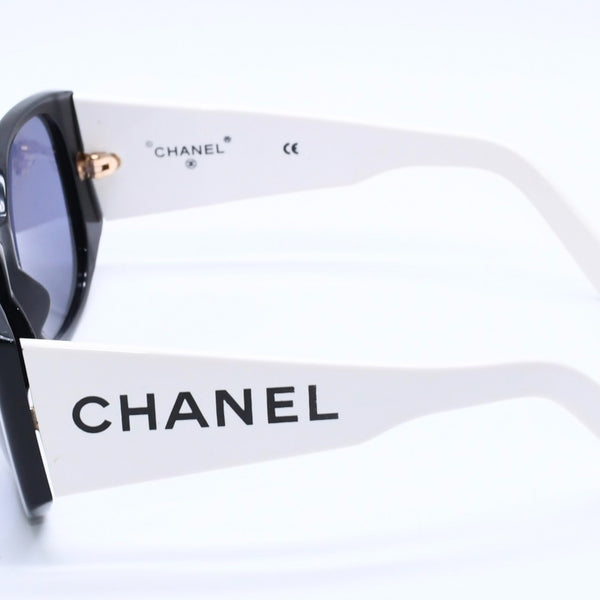 CHANEL Sunglasses Eyewear 05251 C0229 Coco Mark Side Logo Bicolor Black White Good Condition Used 4a004048
