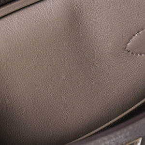 Like new Hermes Kelly Akkado PM K engraved one shoulder bag Grimeyer Togo Silver hardware Used 4a004063