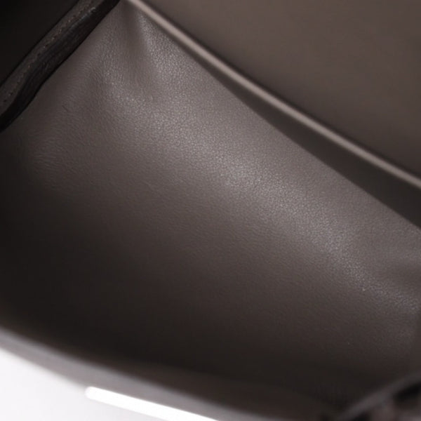 Like new Hermes Kelly Akkado PM K engraved one shoulder bag Grimeyer Togo Silver hardware Used 4a004063