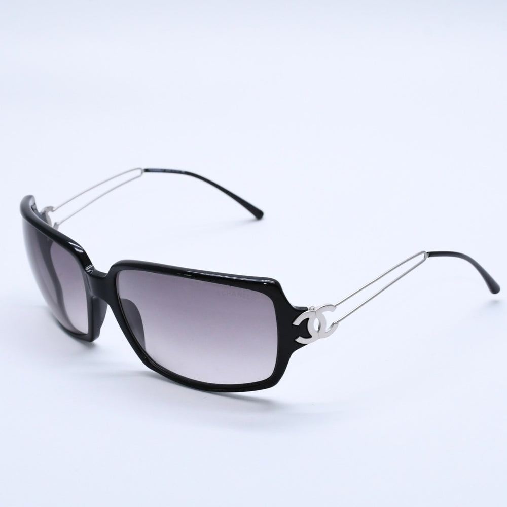 CHANEL シャネル サングラス アイウェア 5037 c.501/11 サイズ120 ココマーク ブラック シルバー 美品 中古 4a004050