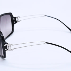 CHANEL シャネル サングラス アイウェア 5037 c.501/11 サイズ120 ココマーク ブラック シルバー 美品 中古 4a004050
