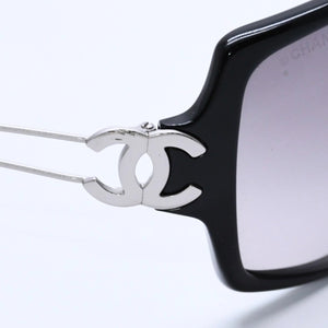 CHANEL シャネル サングラス アイウェア 5037 c.501/11 サイズ120 ココマーク ブラック シルバー 美品 中古 4a004050