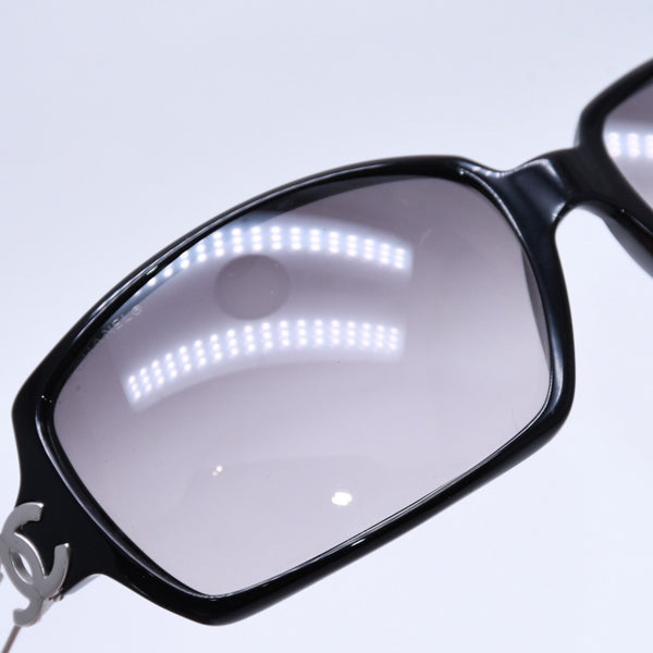 CHANEL シャネル サングラス アイウェア 5037 c.501/11 サイズ120 ココマーク ブラック シルバー 美品 中古 4a004050
