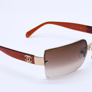 New and unused CHANEL Half Rim Sunglasses Eyewear 4107-B c.125/13 Size 62□15 125 Gold Brown Used 4a004027
