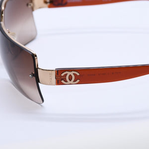 New and unused CHANEL Half Rim Sunglasses Eyewear 4107-B c.125/13 Size 62□15 125 Gold Brown Used 4a004027