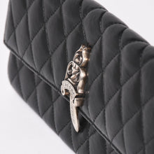 Load image into Gallery viewer, 極美品 CHROME HEARTS クロムハーツ ディナーバッグ クラッチバッグ ラージダガー マトラッセ ラムスキン ブラック 中古 4a004093