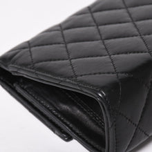 Load image into Gallery viewer, 極美品 CHROME HEARTS クロムハーツ ディナーバッグ クラッチバッグ ラージダガー マトラッセ ラムスキン ブラック 中古 4a004093