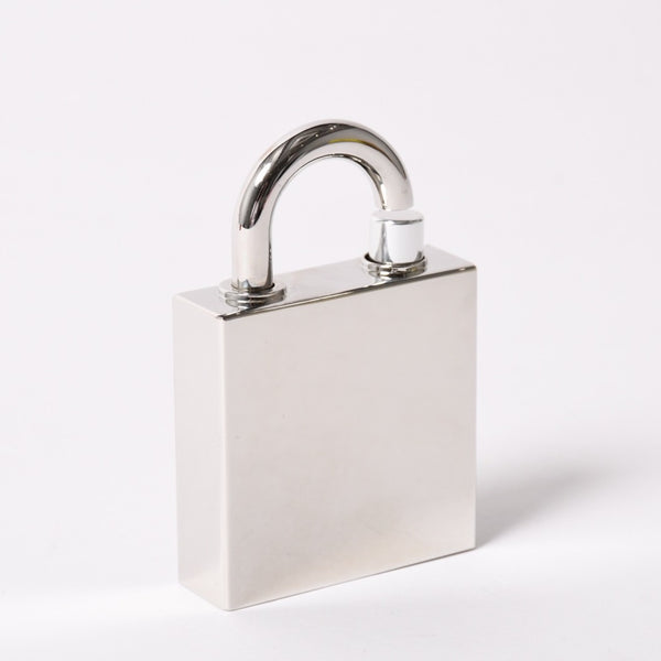 極美品 HERMES エルメス カデナモチーフ パフェボトル シルバー 香水 香水ボトル オブジェ シルバーカラー 中古 4a003671