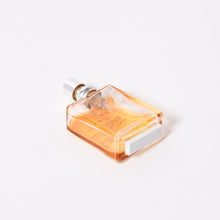 Load image into Gallery viewer, 極美品 HERMES エルメス カデナモチーフ パフェボトル シルバー 香水 香水ボトル オブジェ シルバーカラー 中古 4a003671