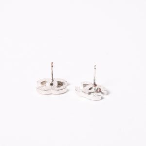 CHANEL シャネル ココマーク ピアス アクセサリー 重量約3.74g 06V刻印 メタル ラインストーン シルバー 両耳用 美品 中古 4a003136