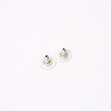 画像をギャラリービューアに読み込む, CHANEL シャネル ココマーク ピアス 重量約3.26g 05C刻印 メタル ラインストーン クリア シルバー 両耳用 美品 中古 4a003145