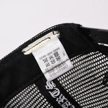 Load image into Gallery viewer, 極美品 CHROME HEARTS クロムハーツ ベースボールキャップ CHクロス 刺繍 トラッカーキャップ 帽子 ブラック 4a004103