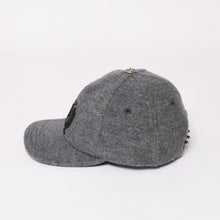 画像をギャラリービューアに読み込む, 新品未使用 CHROME HEARTS クロムハーツ TRUCKER CAP CHパッチ トラッカーキャップ ONE SIZE グレー ウール シルバー925 中古 4a004099