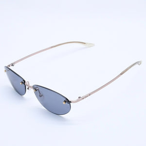 Mint condition Christian Dior sunglasses, black lenses, model 3614/S, gold temples, size 53.◻16 130 Used 4a004142