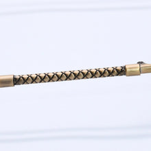 Load image into Gallery viewer, BOTTEGA VENETA ボッテガヴェネタ サングラス ゴールド金具 カーキレンズ 3V6DB 132/S 125 美品 中古 4a004141
