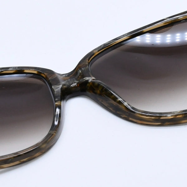BOTTEGA VENETA ボッテガヴェネタ サングラス ゴールド金具 カーキレンズ 3V6DB 132/S 125 美品 中古 4a004141