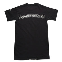 Load image into Gallery viewer, CHROME HEARTS クロムハーツ ダガーポケットTシャツ Black ブラック Silver シルバー サイズL 美品 中古 4a004136
