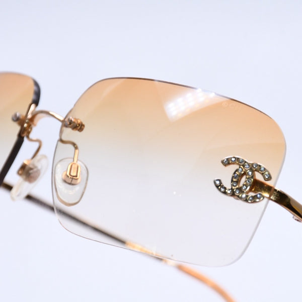 CHANEL Rimless Sunglasses Eyewear 4017-D c.125/56 Size 62□17 120 Coco Mark Rhinestone Good Condition Used 4a004033