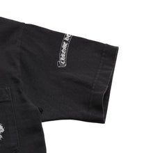 Load image into Gallery viewer, CHROME HEARTS クロムハーツ ダガーポケットTシャツ Black ブラック Silver シルバー サイズL 美品 中古 4a004136