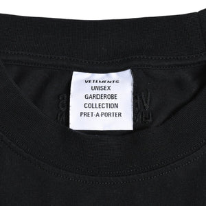 極美品 VETEMENTS ヴェトモン Tシャツ POLIZEI リフレクター ブラック サイズ S コットン UA53TR450B 中古 4a004124