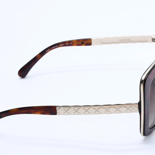 CHANEL シャネル ブラウン ゴールドフレーム Sunglasses サングラス 5369 53◻︎21 135 美品 中古 4a004060