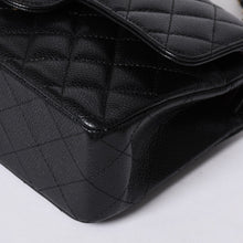 画像をギャラリービューアに読み込む, 極美品 CHANEL シャネル マトラッセ23 Wフラップ Wチェーンショルダーバッグ ランダム キャビアスキン ココマーク ゴールド金具 中古 4a000417